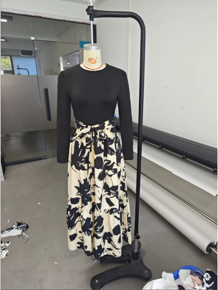 Women’s Round Neck Color Block Dress – Long Sleeve Floral A-Line Party Dress