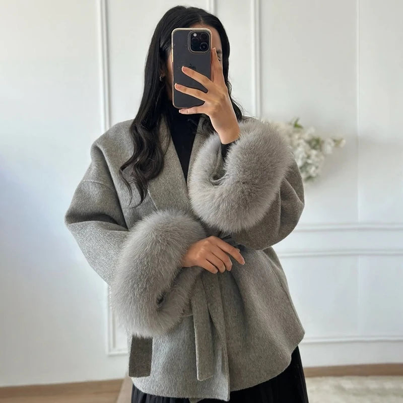 Women’s Elegant Short Wool Coat with Fox Fur – Removable Double-Sided Overcoat