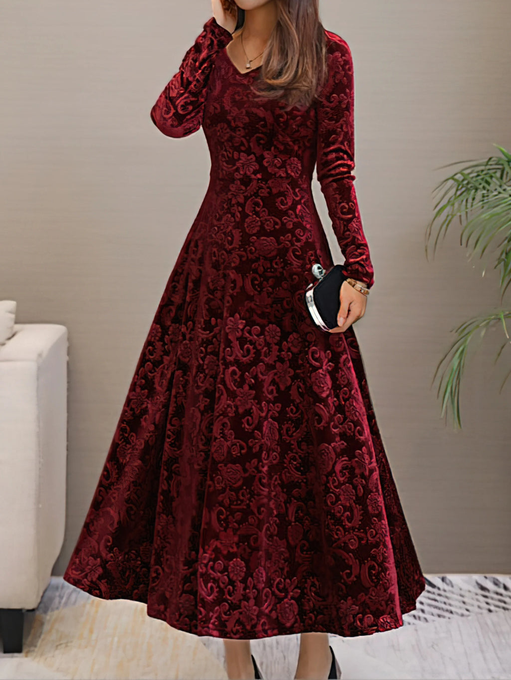 Women’s Slim Fit Long Dress – Gold Velvet Long Sleeve Evening Gown